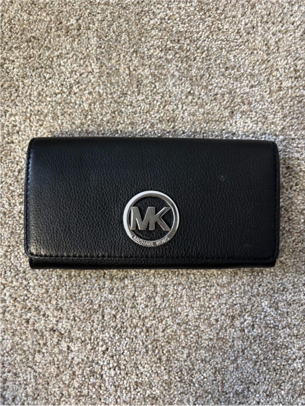 Michael Kors black pebbled leather wallet